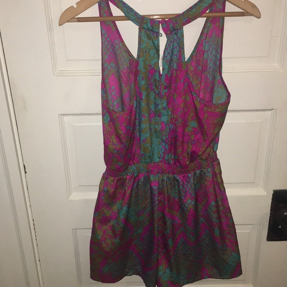 Pink python print romper - Picture 3 of 3